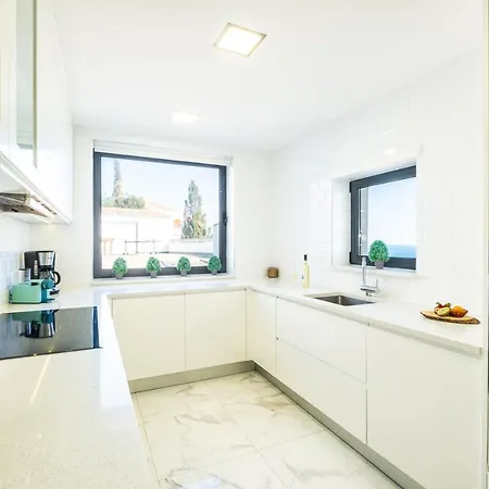 Blue Lagoon By Algarve Vacation Villa